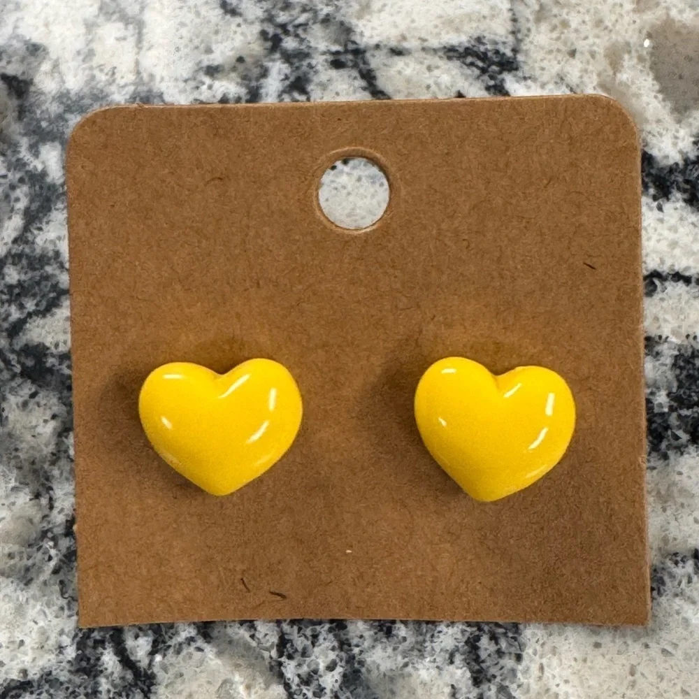 (9) Valentine Heart Earrings Set